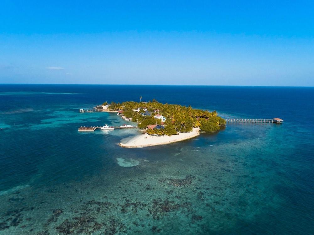 Hatchet Caye Island Resort (Adults Only) Placencia Екстериор снимка