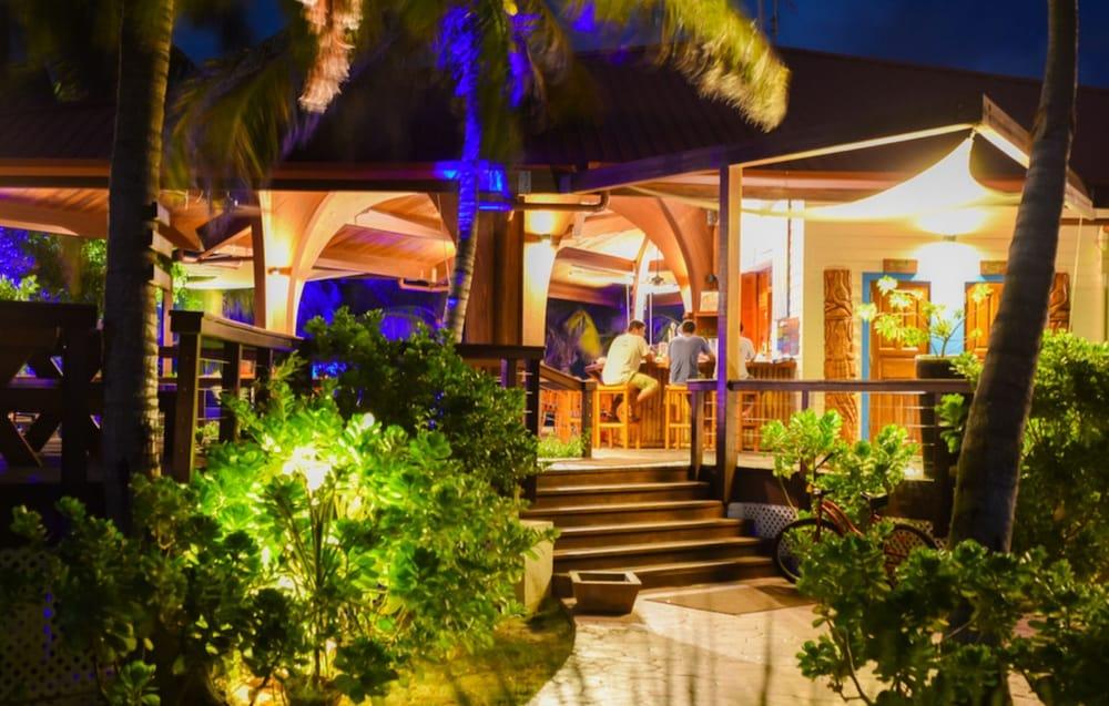 Hatchet Caye Island Resort (Adults Only) Placencia Екстериор снимка
