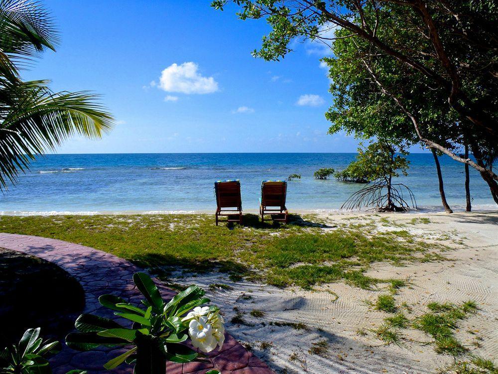 Hatchet Caye Island Resort (Adults Only) Placencia Екстериор снимка