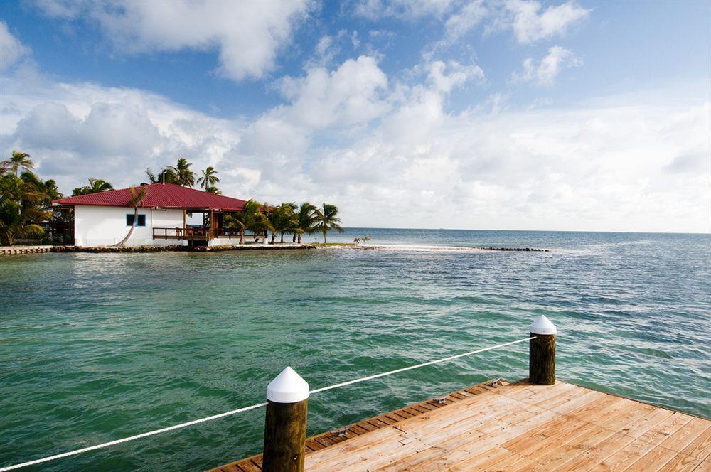 Hatchet Caye Island Resort (Adults Only) Placencia Екстериор снимка